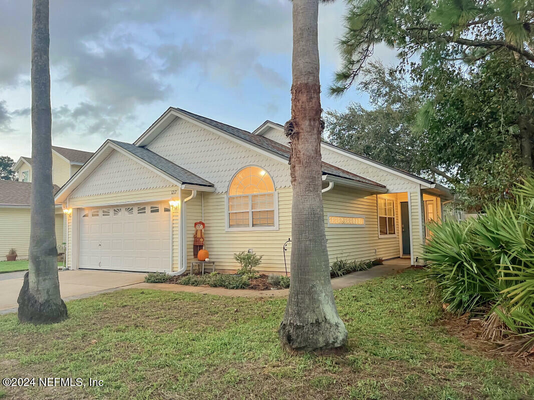 Property Photo:  1217 Osceola Avenue  FL 32250 