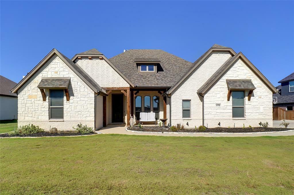 14708 Crystal Spring Drive  Justin TX 76247 photo