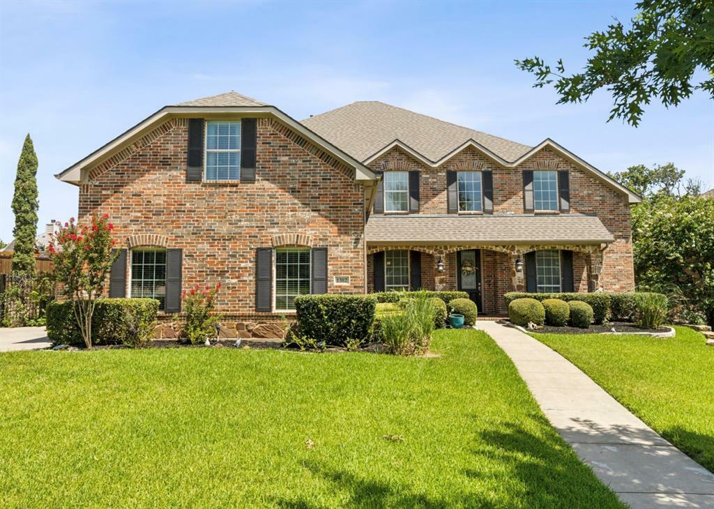 Property Photo:  1302 Briar Ridge Drive  TX 76248 