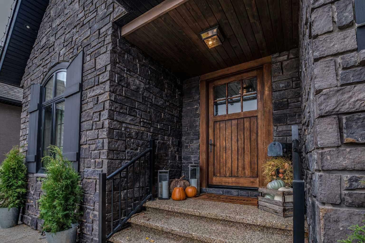 Property Photo: 20 Sagewood Close AB T4R 0M5