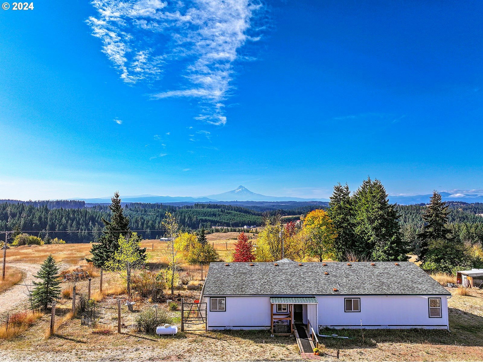 Property Photo:  143 Acme Rd  WA 98672 