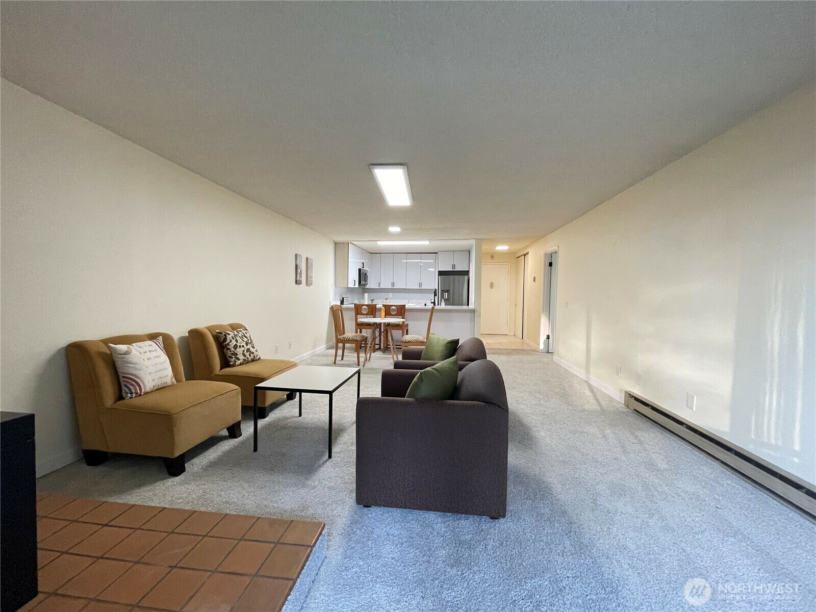 Property Photo: 6051 137th Avenue NE 336 WA 98052