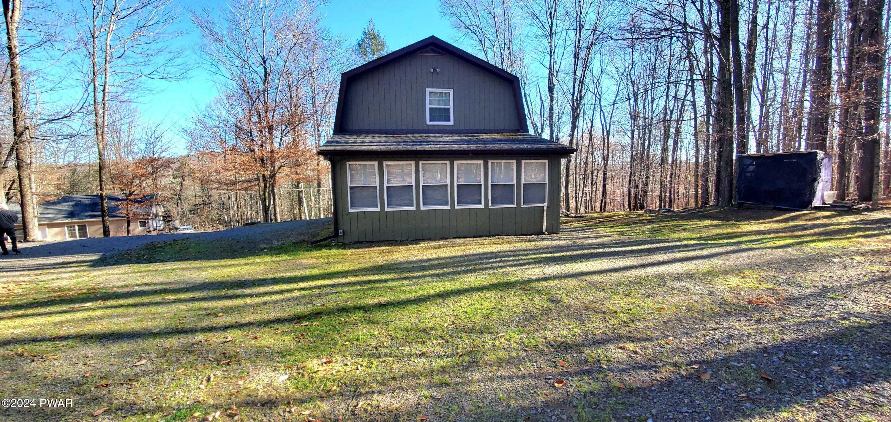 Property Photo:  45 Beechwood Drive  PA 18436 