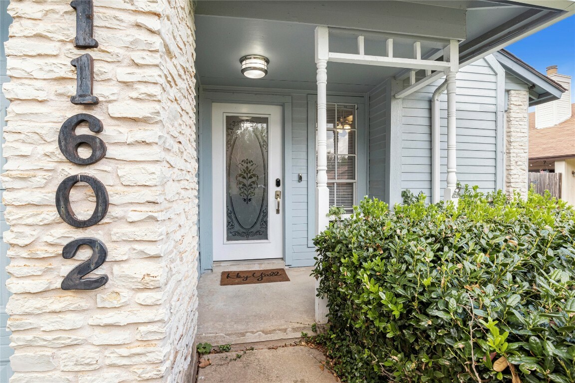 Property Photo:  11602 Norwegian Wood Drive  TX 78758 