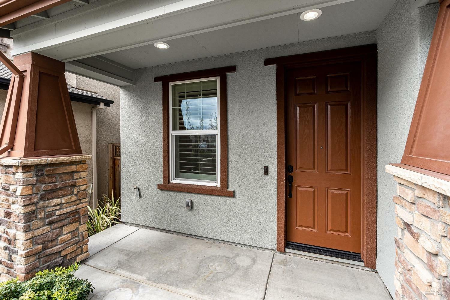 Property Photo:  117 Lavender Circle  CA 95448 