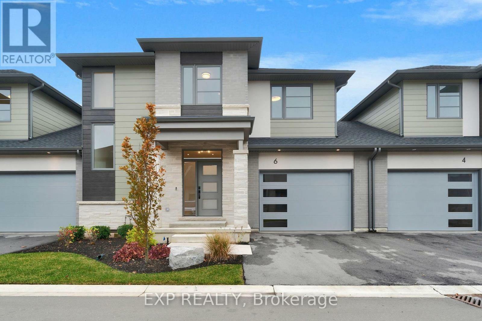 Property Photo:  24 Grapeview Drive 6  ON L2S 0G5 