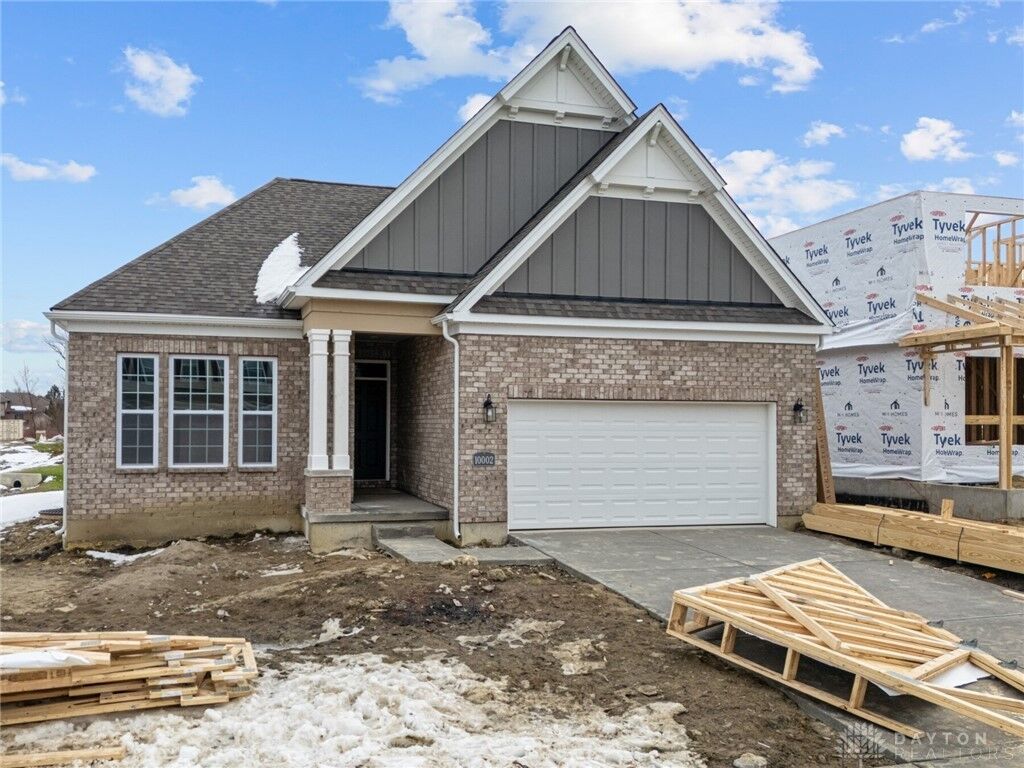 Property Photo: 10002 Washington Glen Drive 186 OH 45458