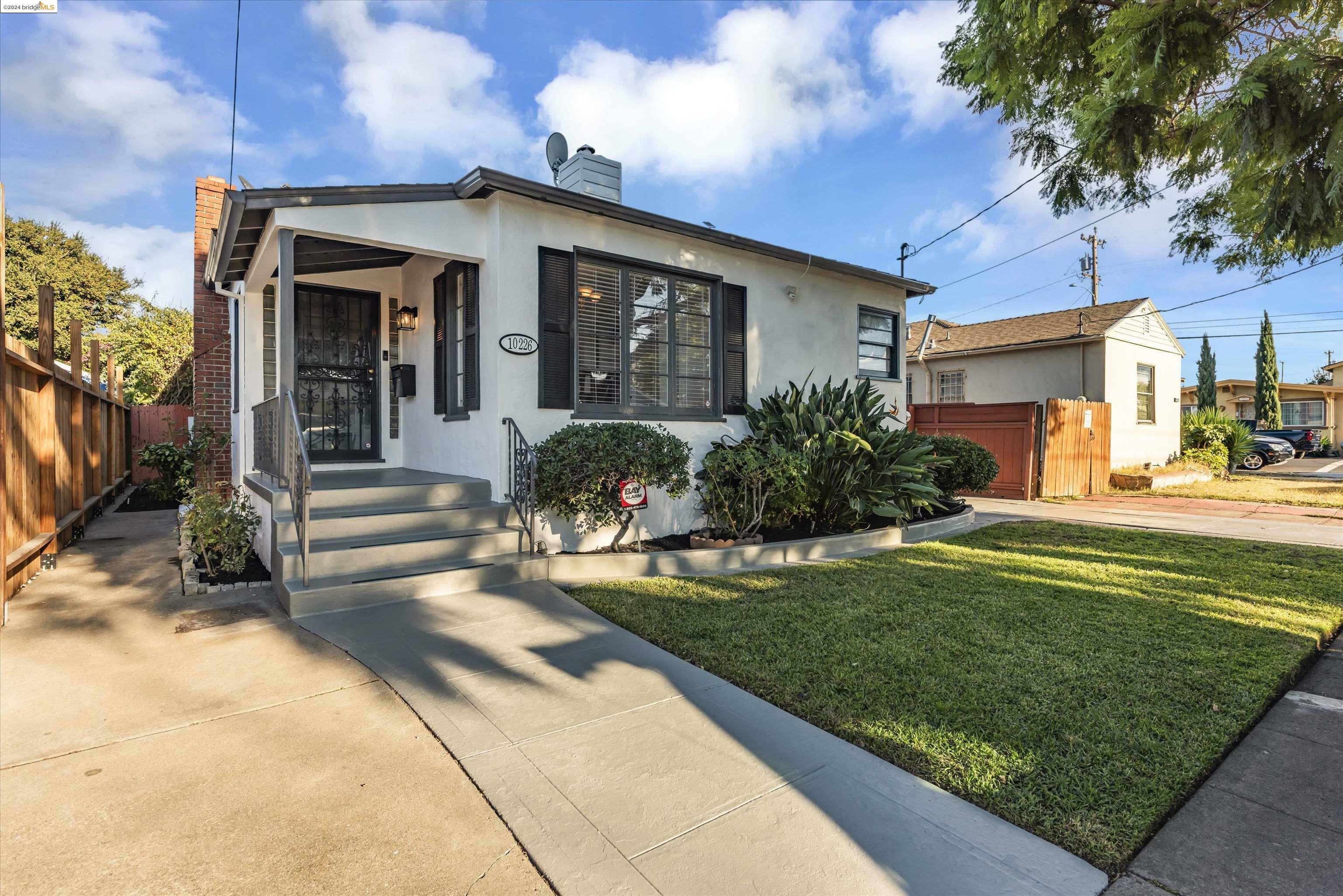 Property Photo:  10226 Royal Ann St  CA 94603 