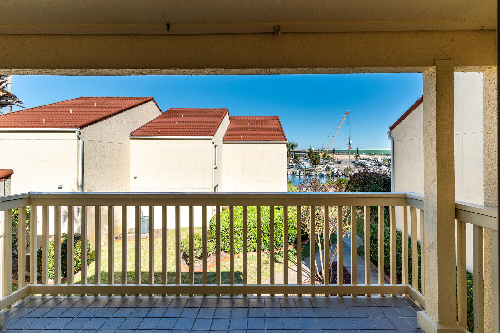 Property Photo:  228 Amberjack Drive Unit 6  FL 32548 