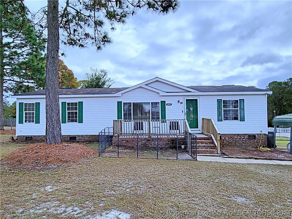 Property Photo:  5001 Southmill Drive  NC 28348 