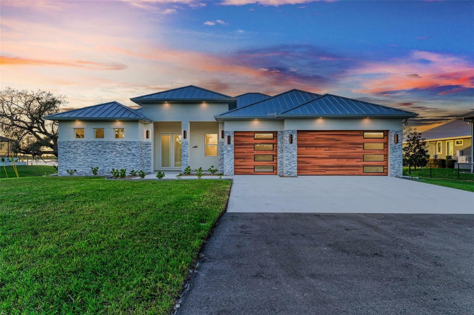 Property Photo: 6100 Riverside Drive FL 33982