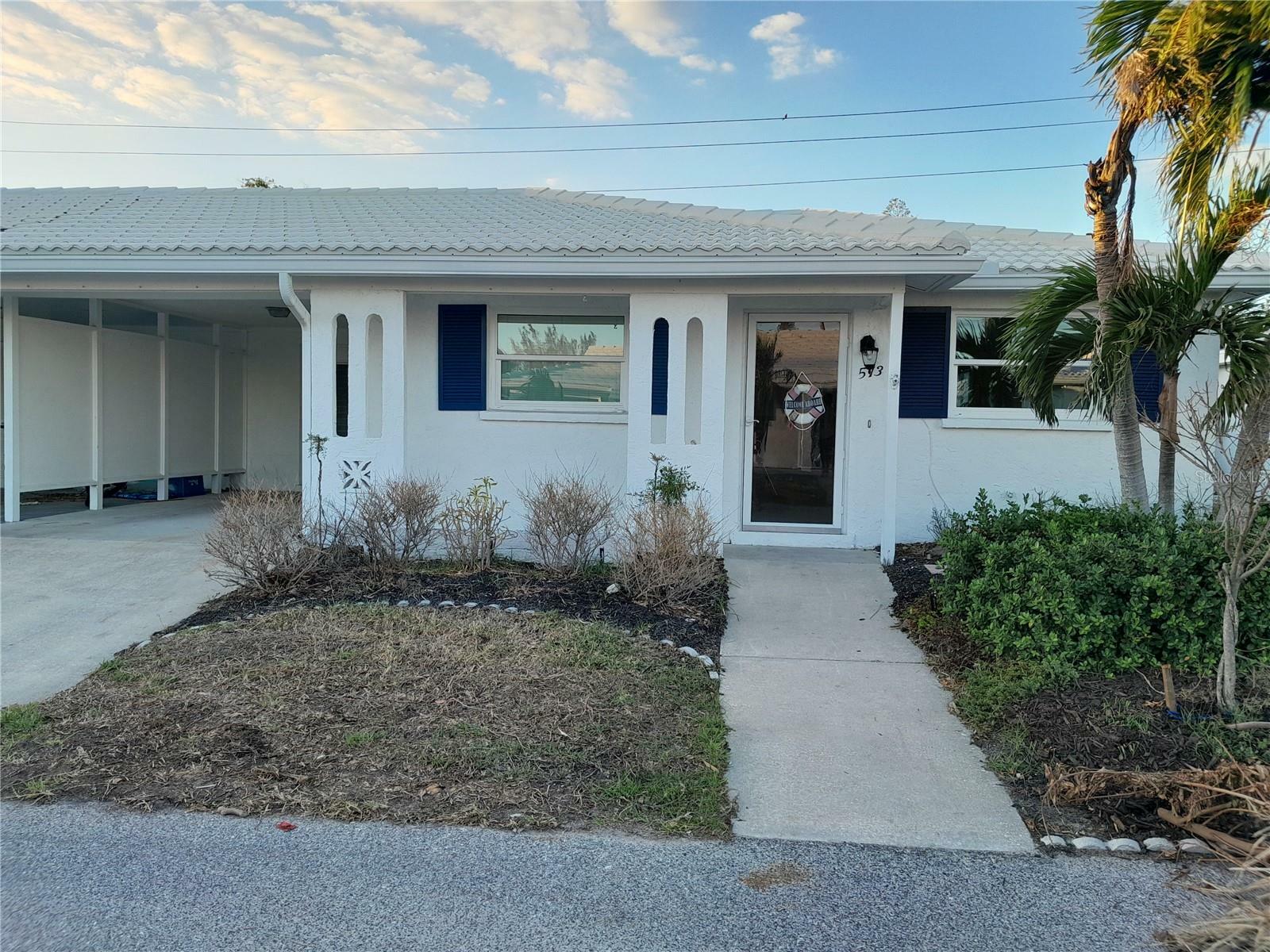 573 Spanish Drive N  Longboat Key FL 34228 photo