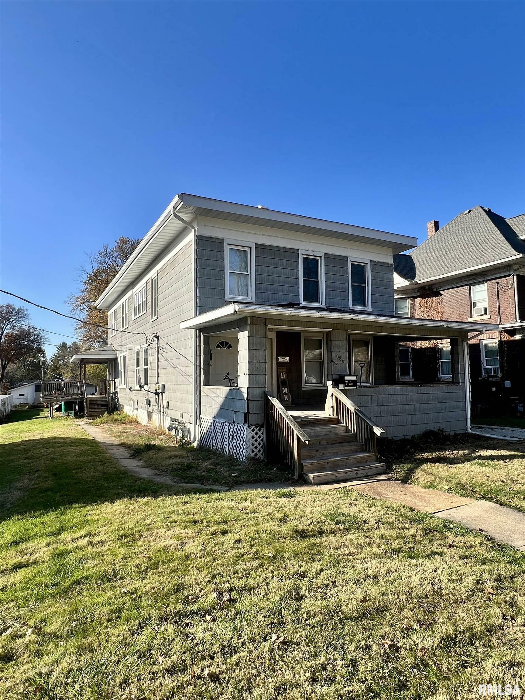 Property Photo:  1086 N Cedar Street  IL 61401 