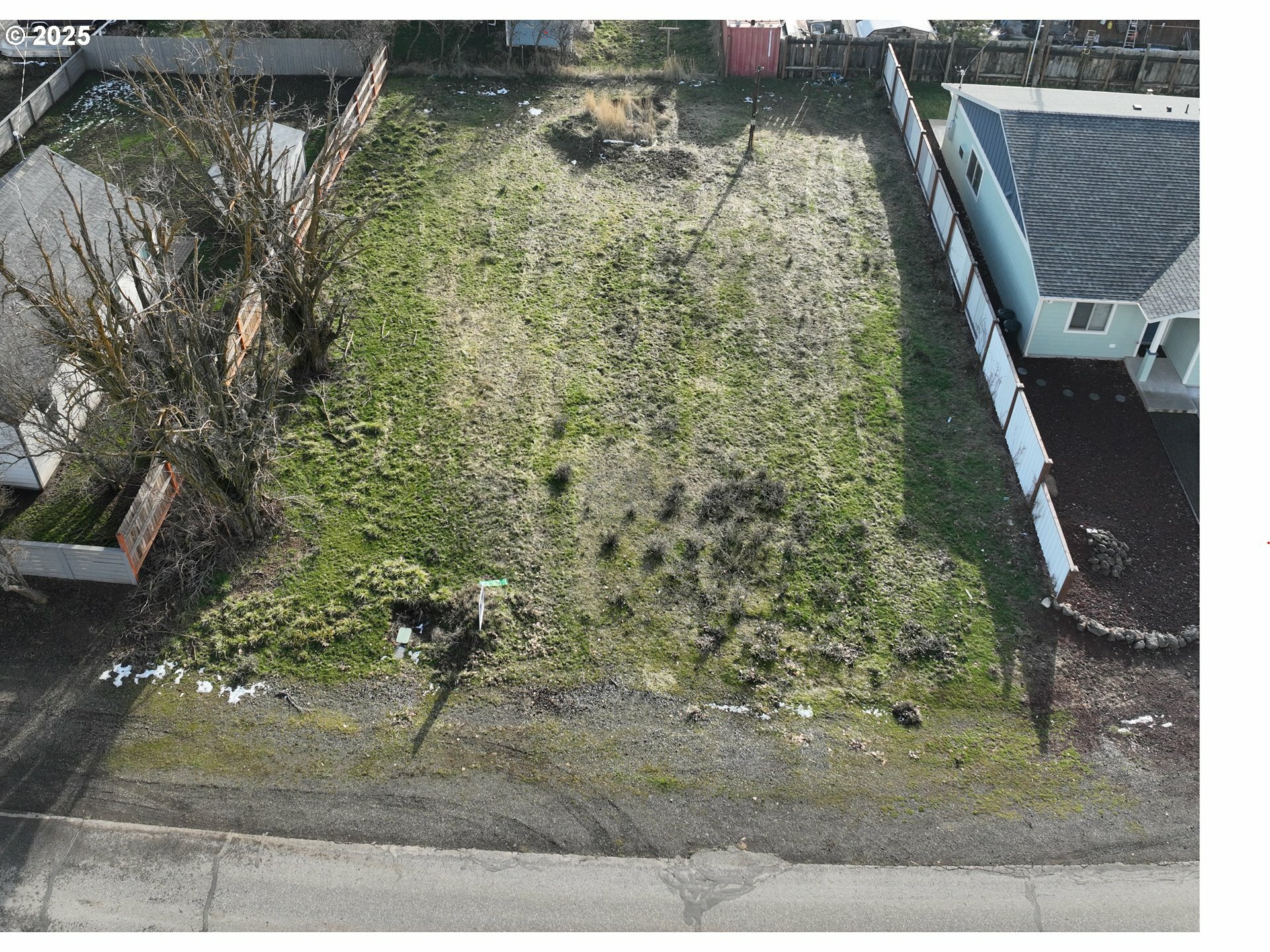 Property Photo: 204 W Darland St WA 98620