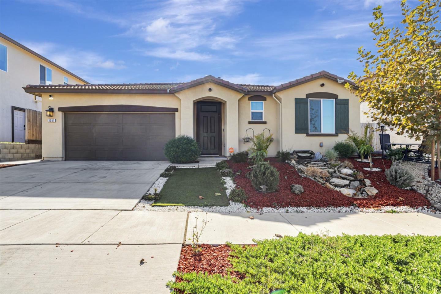 2051 Rosewood Drive  Hollister CA 95023 photo