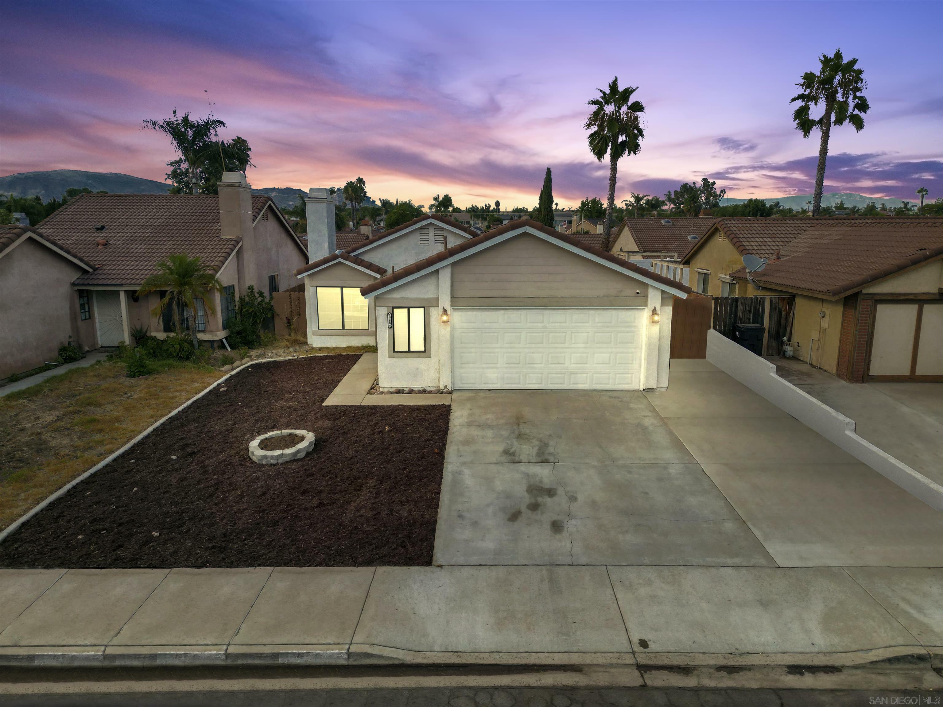 Property Photo:  29684 Eagle Crest  CA 92563 