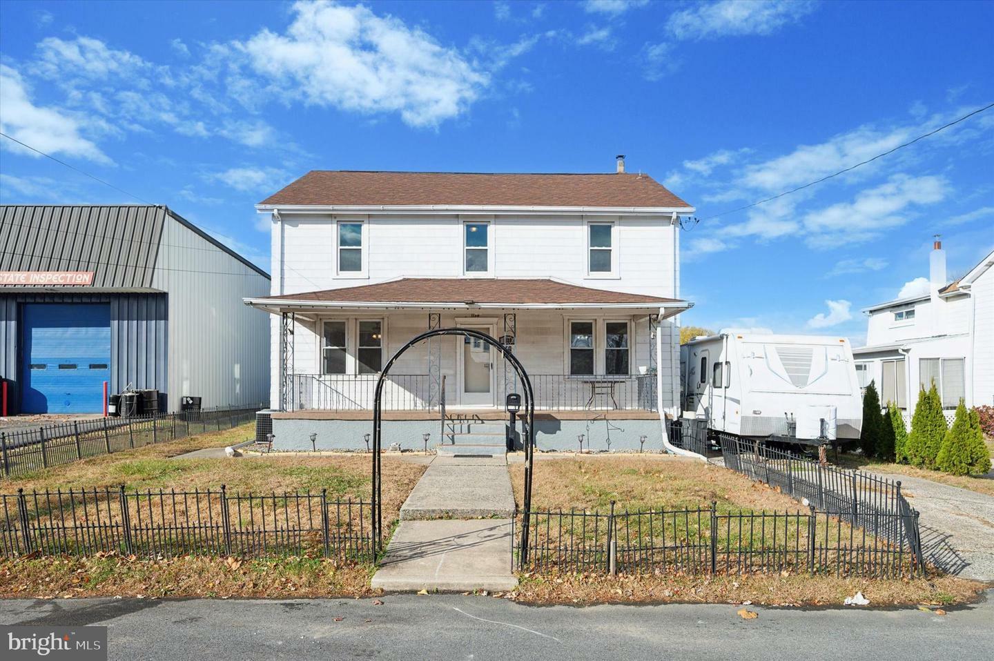 Property Photo:  1128 Randall Avenue  PA 19061 