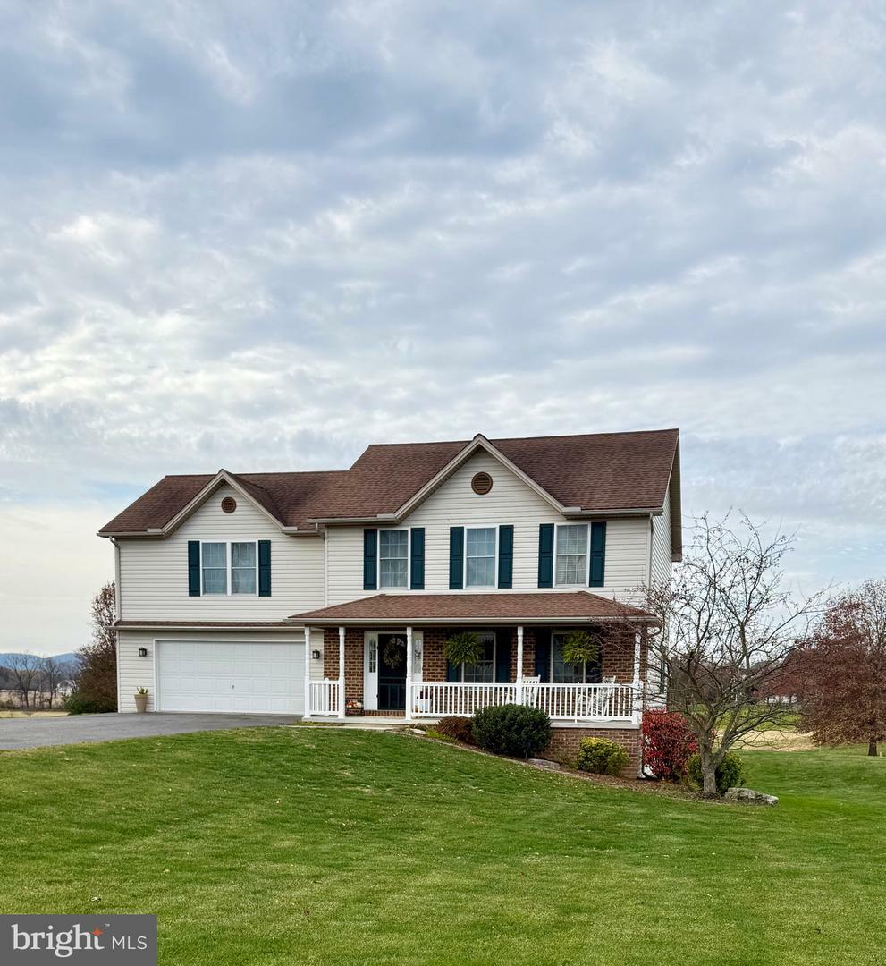 Property Photo:  386 Pheasant Lane  PA 17015 