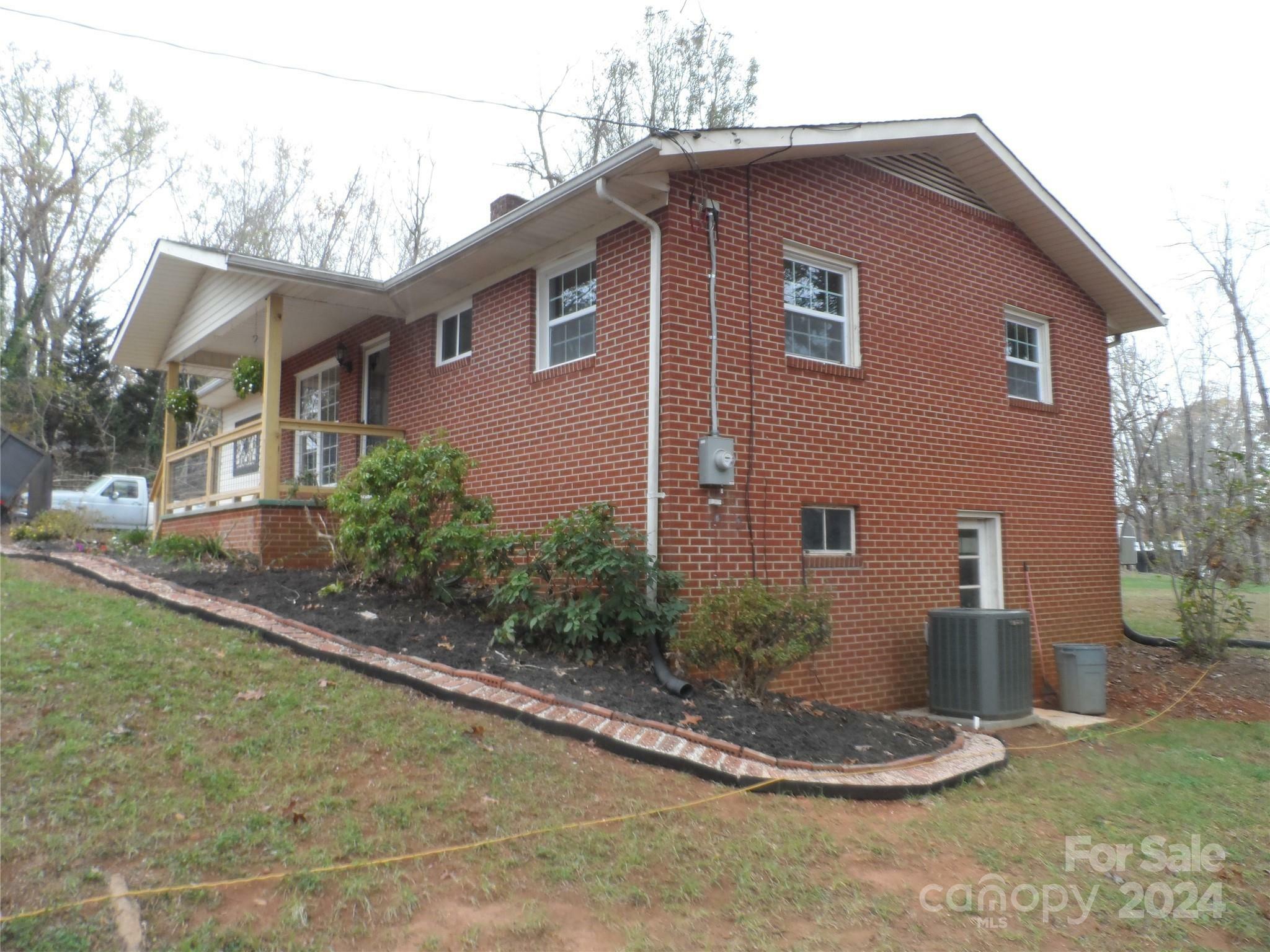 Property Photo:  205 Phillips Street  NC 28655 