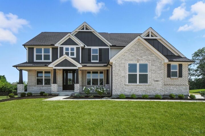 5001 Fescue Drive  Liberty Twp OH 45044 photo