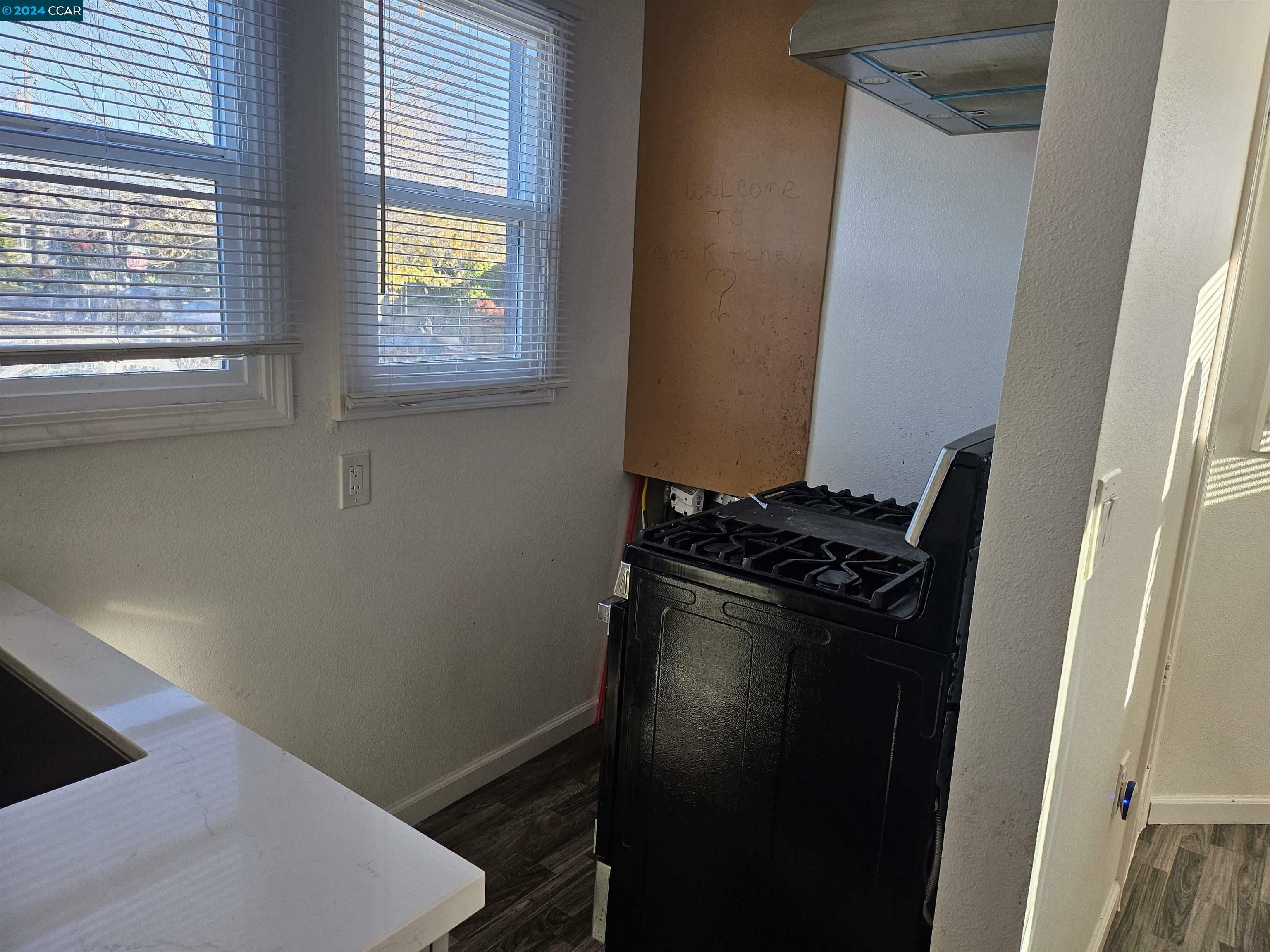 Property Photo:  722 59th St  CA 94609 