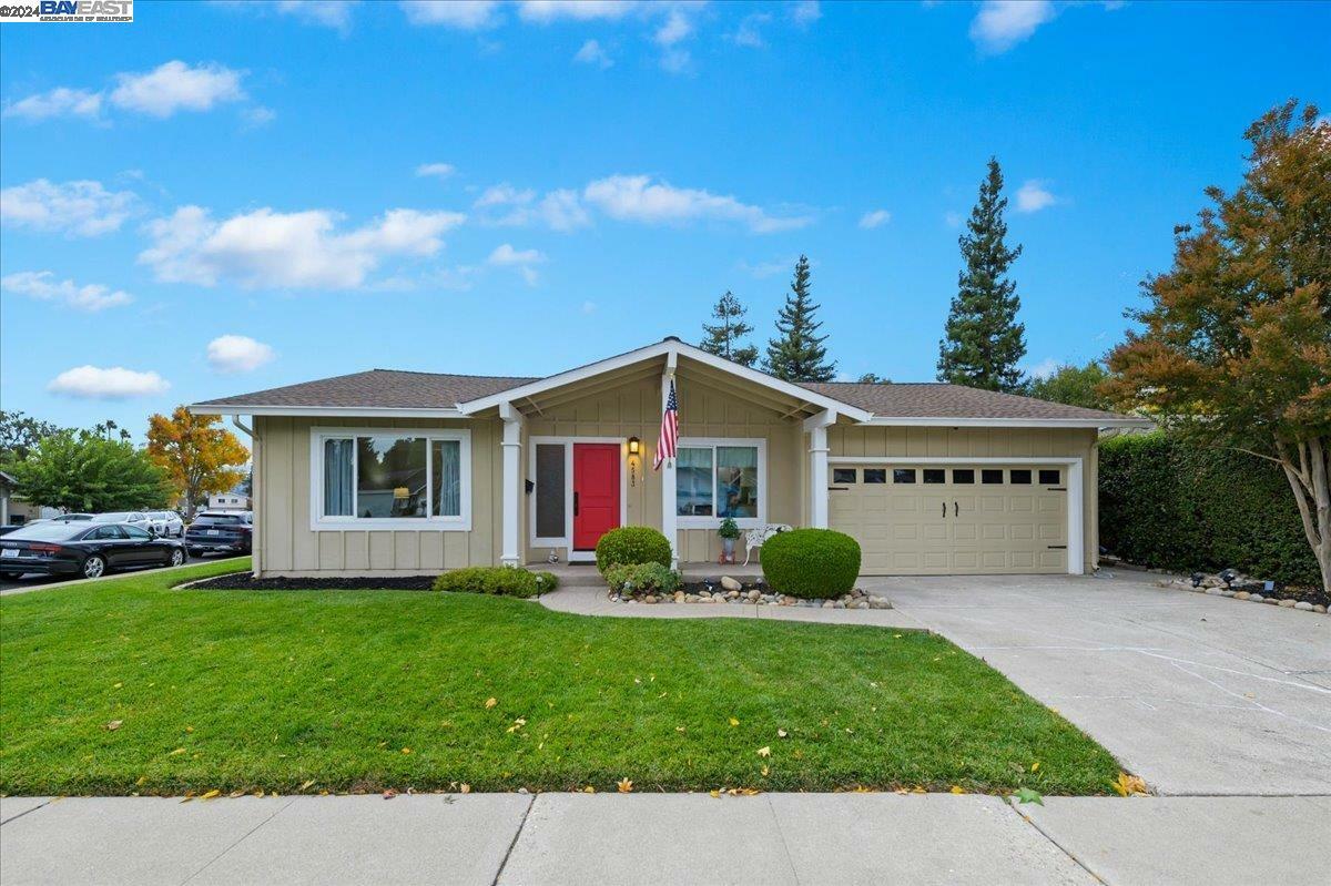 Property Photo:  4583 Eull Ct  CA 94566 