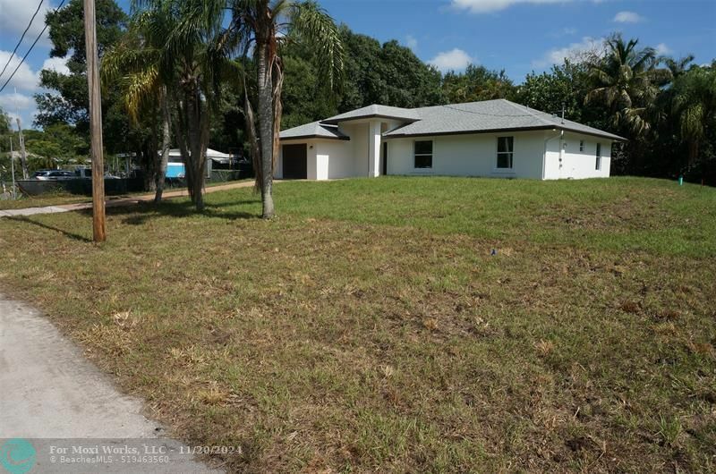 10825 Barn Rd  Lake Worth FL 33449 photo