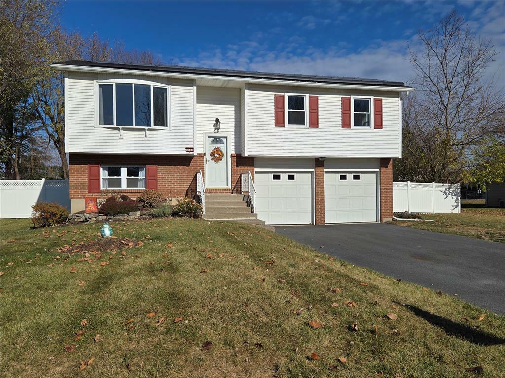 5480 Monocacy Drive  East Allen Twp PA 18017 photo