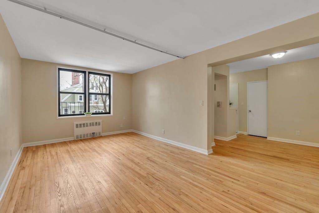 Property Photo:  309 North Broadway 3H  NY 10701 