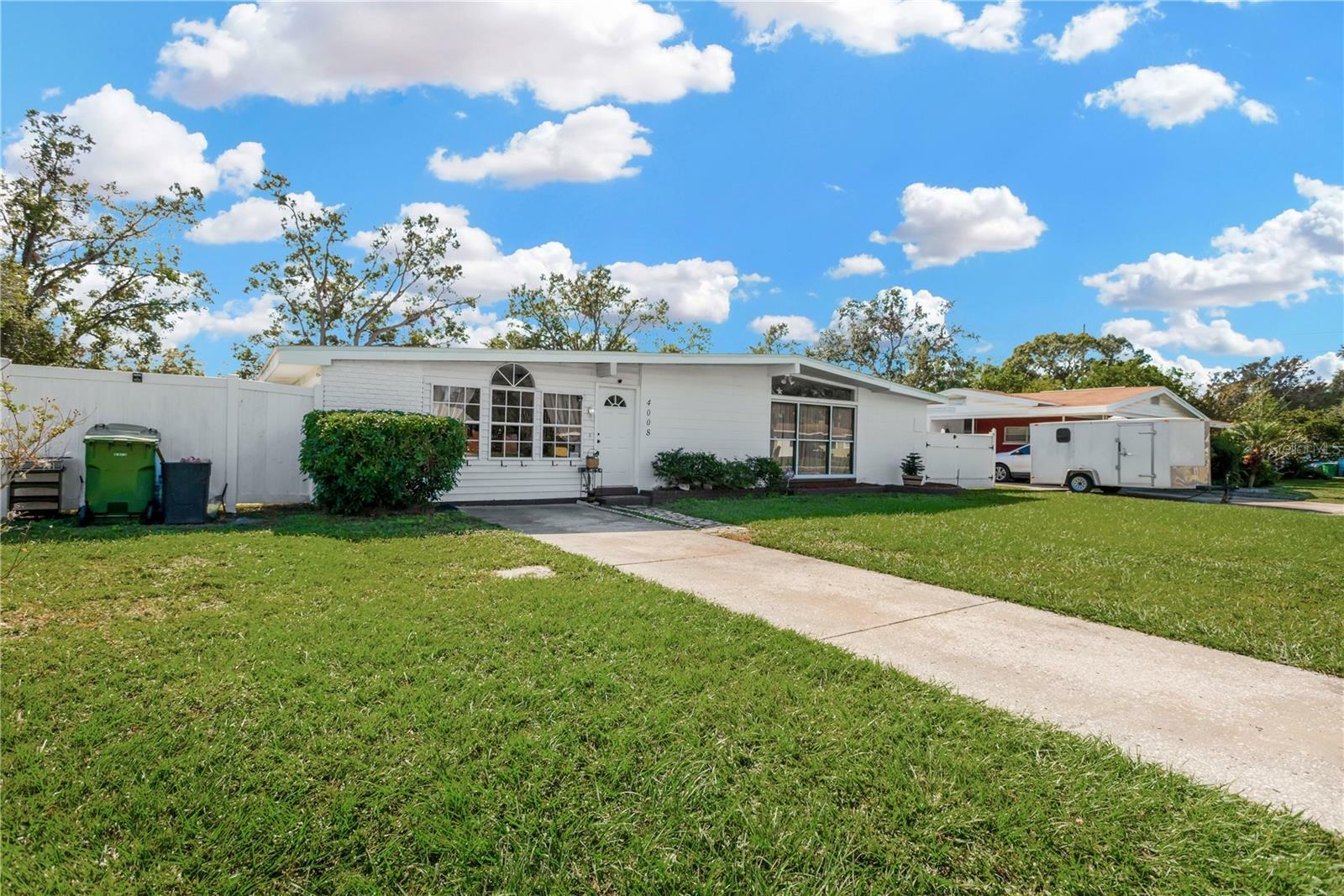 Property Photo:  4008 W Wyoming Avenue  FL 33616 