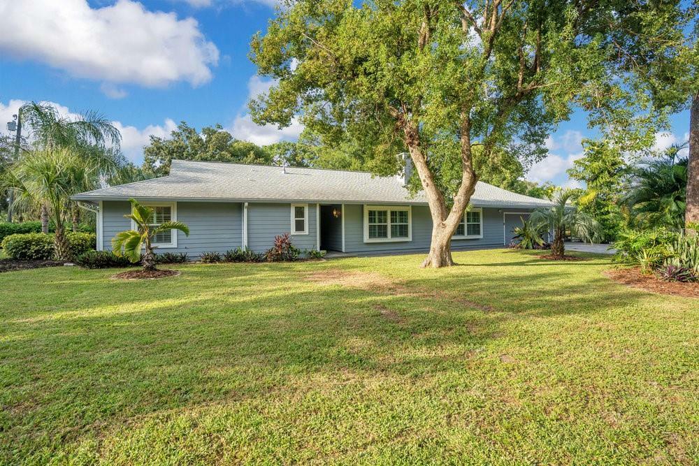 Property Photo:  235 Oakdale Street  FL 34786 