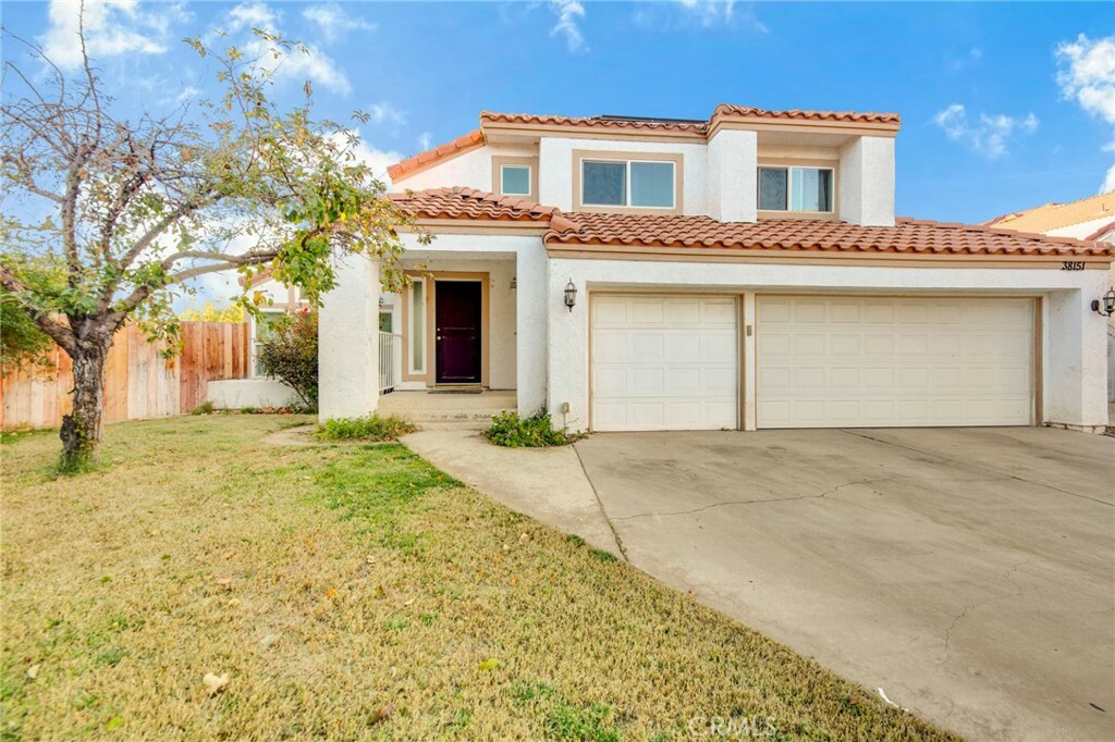 Property Photo:  38151 Lido Drive  CA 93552 