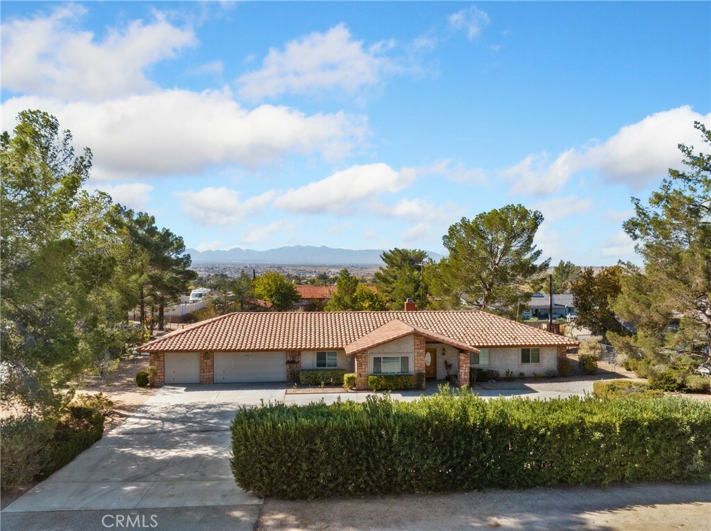 Property Photo:  14690 Apple Valley Road  CA 92307 