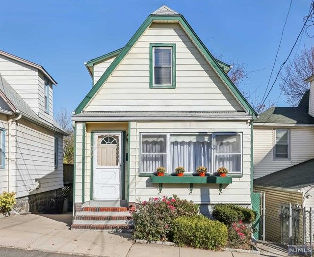 Property Photo: 477 Summit Avenue NJ 07024