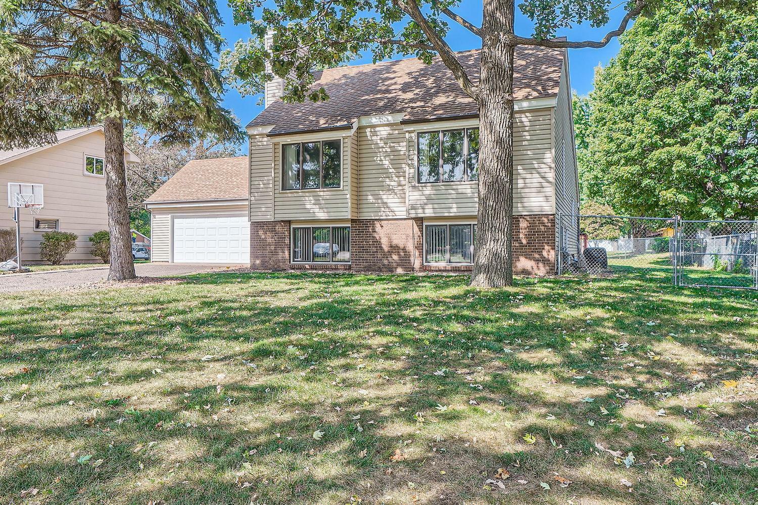 Property Photo:  6408 74th Avenue N  MN 55428 