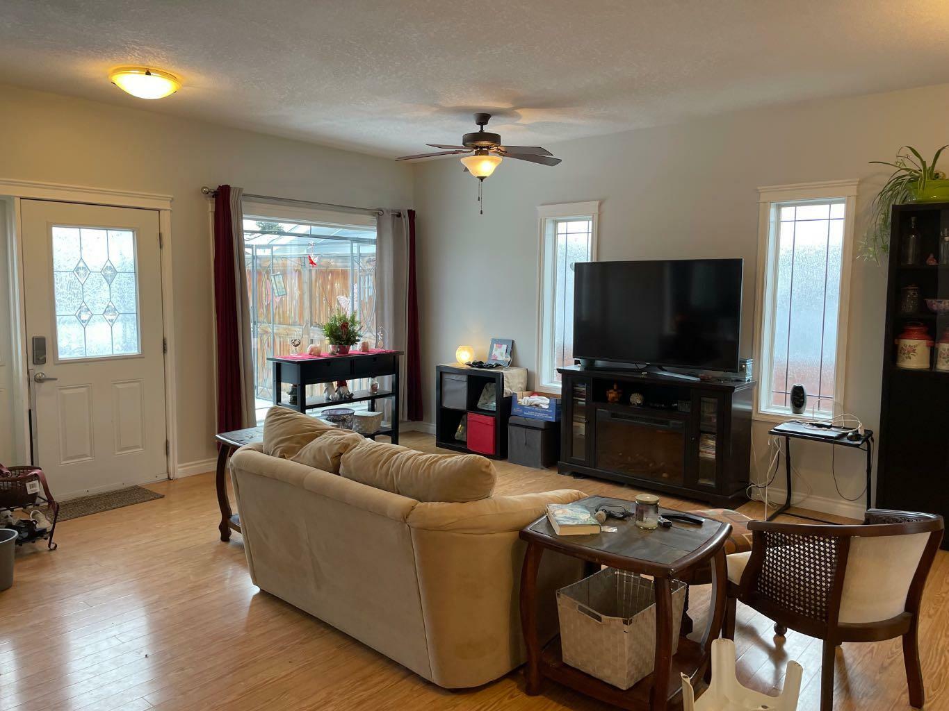 Property Photo:  226 Harvest Hills Boulevard  AB T0L 1Z0 