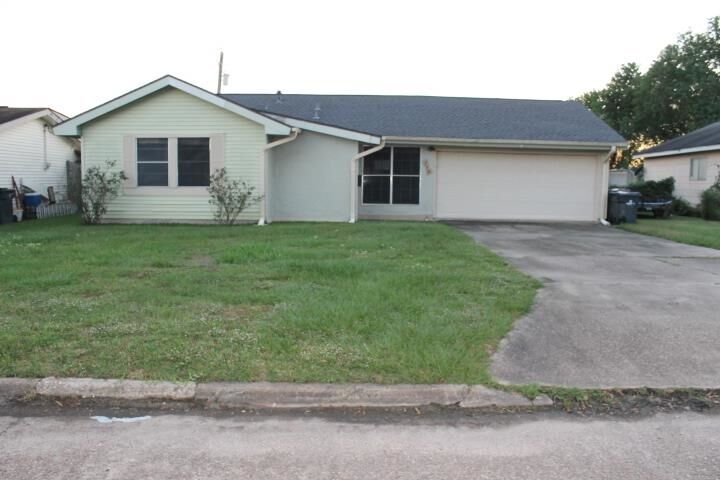 Property Photo:  765 Connecticut St.  TX 77611 