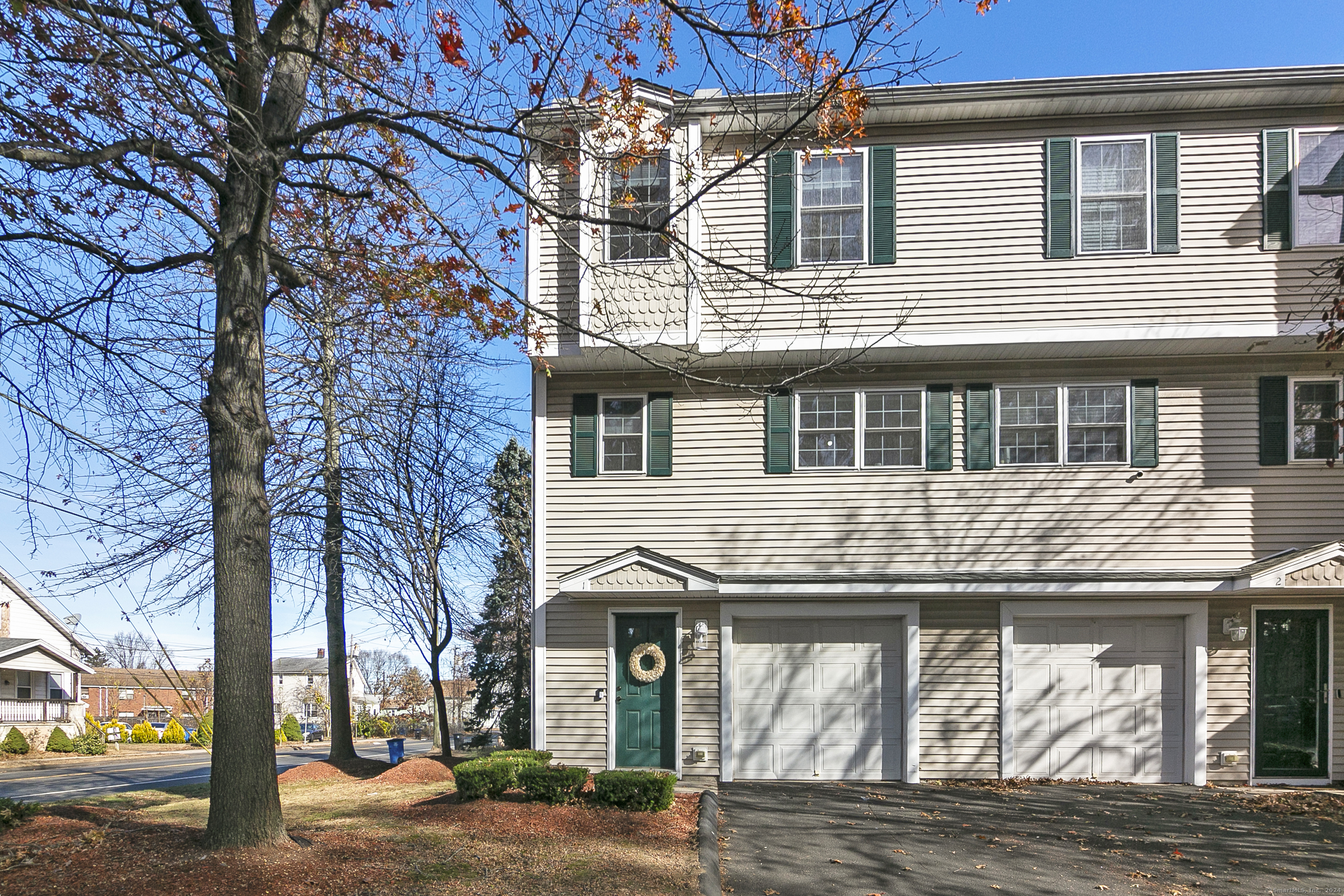 Property Photo:  441 Middletown Avenue 1  CT 06513 