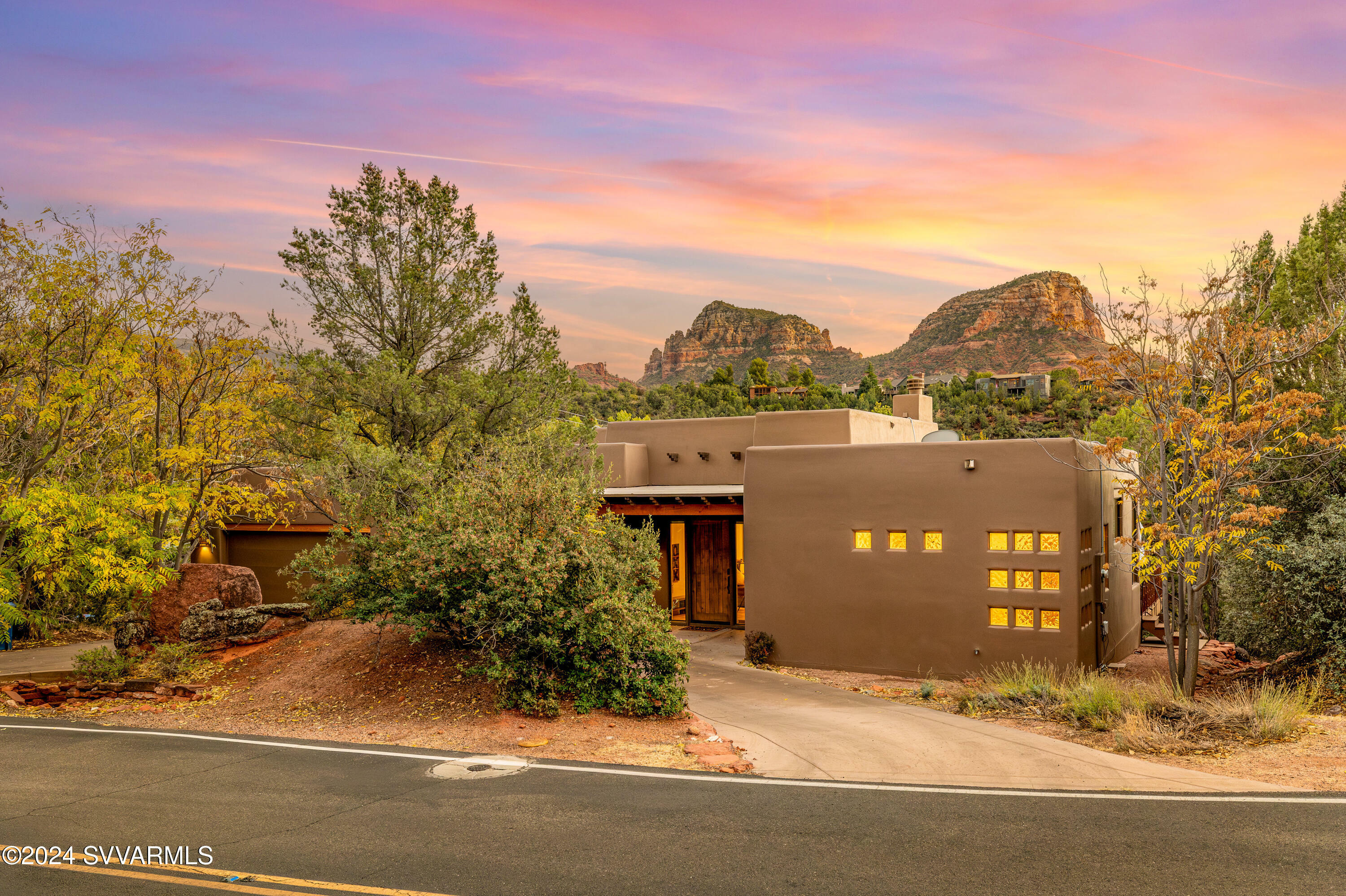 77 S Palisades Drive  Sedona AZ 86336 photo