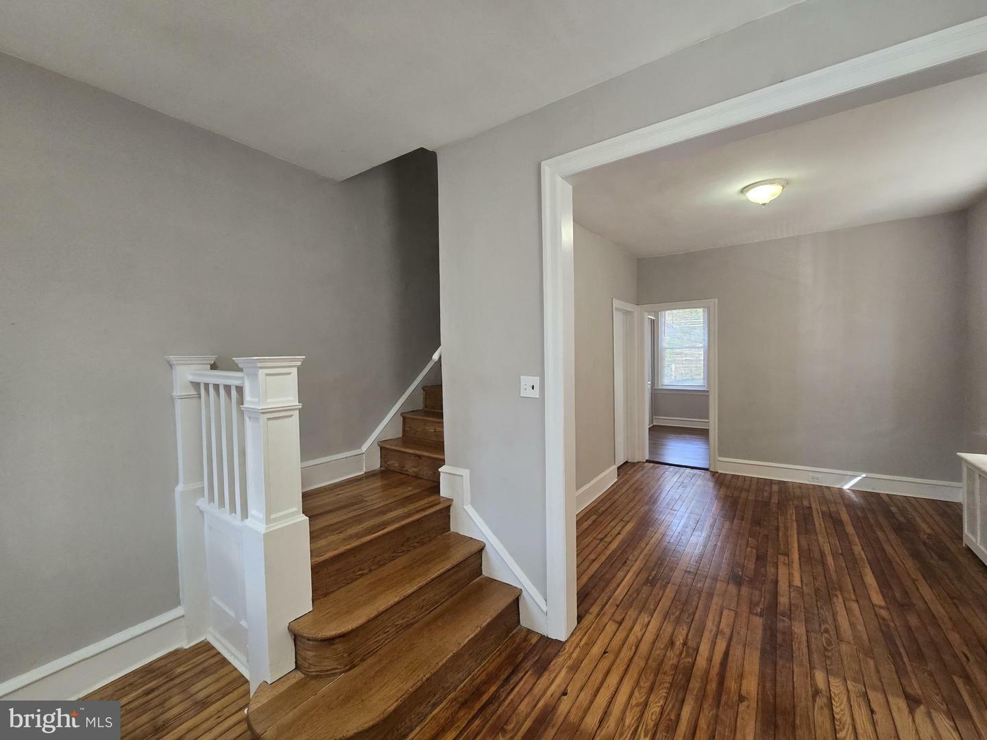 Property Photo:  7224 Lawndale Avenue  PA 19111 