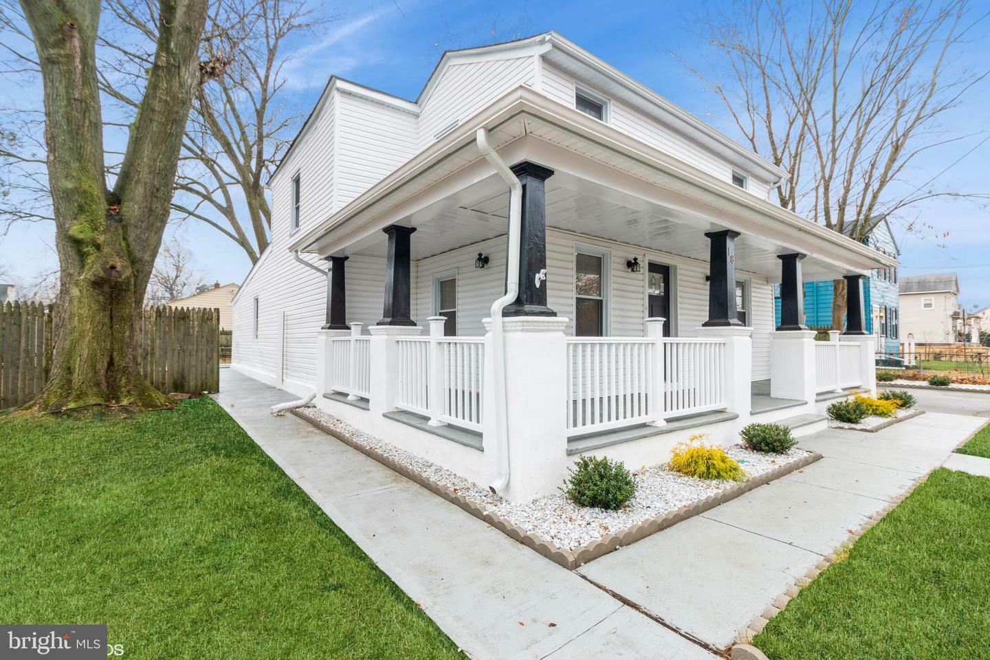 Property Photo:  18 W 5th Street  NJ 08016 