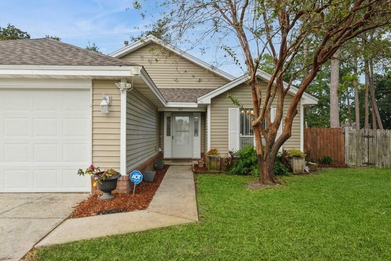 411 Springate Court  Mary Esther FL 32569 photo