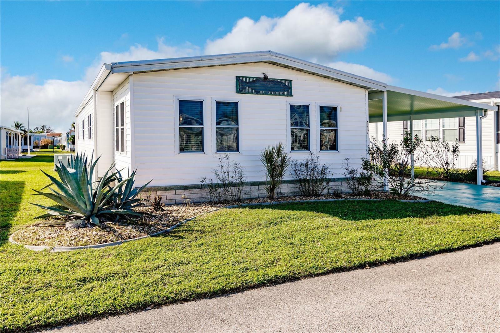 Property Photo:  117 Snook  FL 33950 