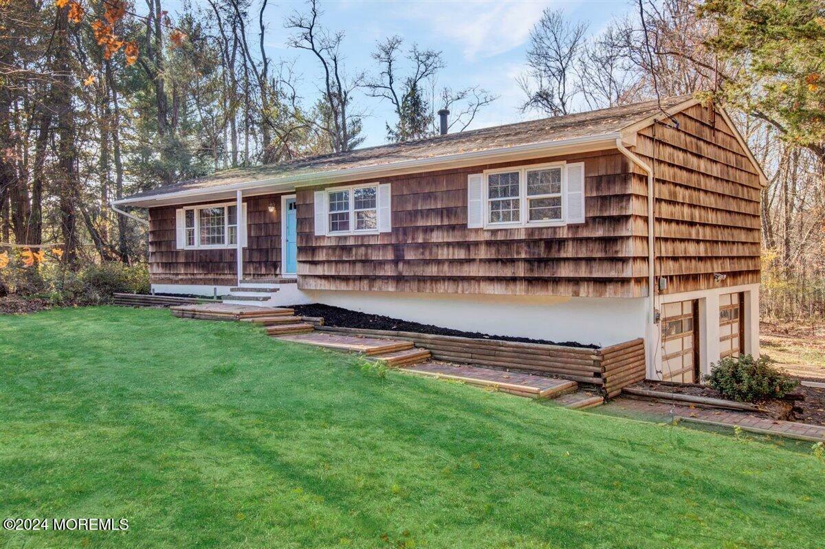 Property Photo:  253 Millstone Road  NJ 08535 