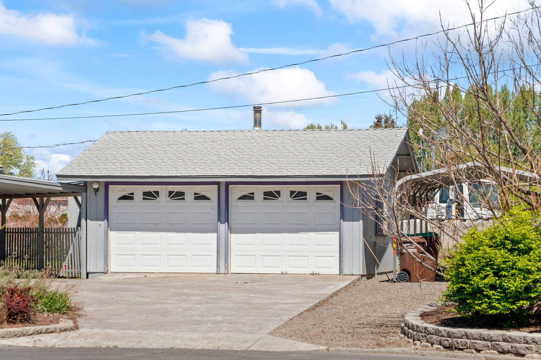 Property Photo: 2650 SE Baldwin Court OR 97754
