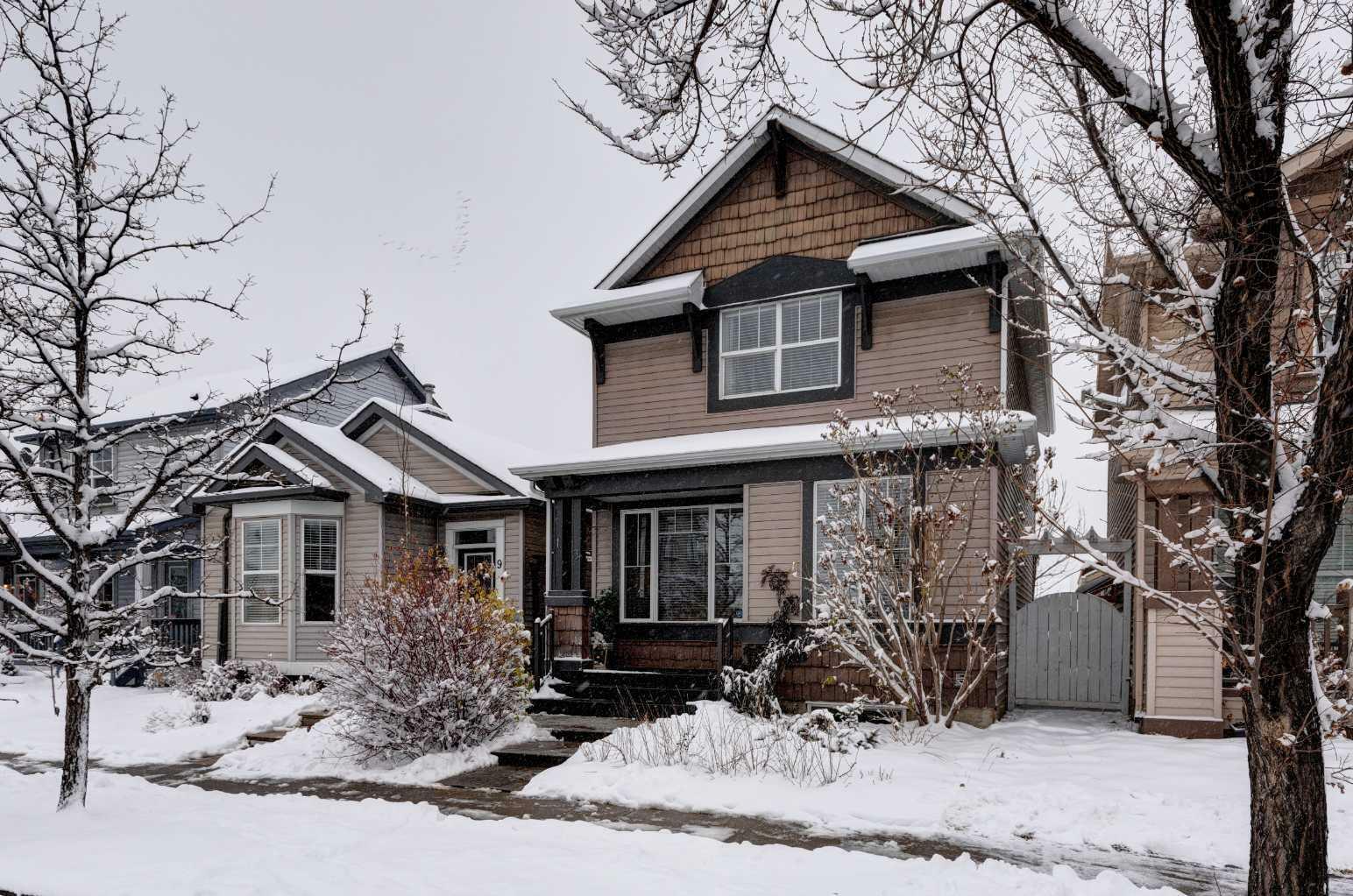 Property Photo:  13 Prestwick Mount SE  AB T2Z 4P5 