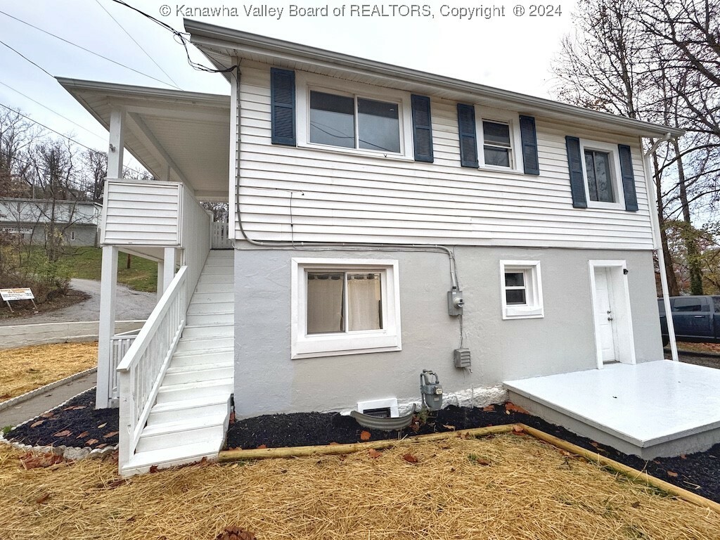 Property Photo:  5616 Kanawha Turnpike  WV 25177 