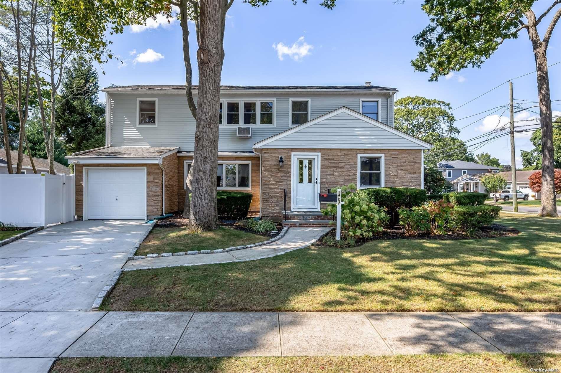 Property Photo: 1502 Argyle Road NY 11793