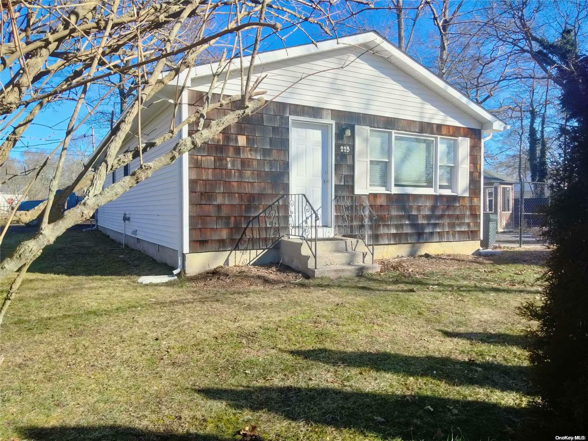 Property Photo:  225 Moriches Avenue  NY 11950 