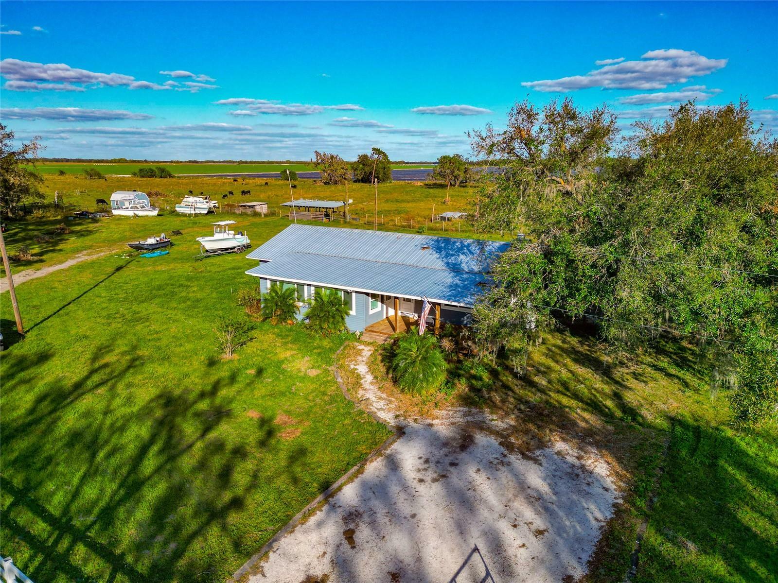 Property Photo:  2105 Rich Road  FL 34251 